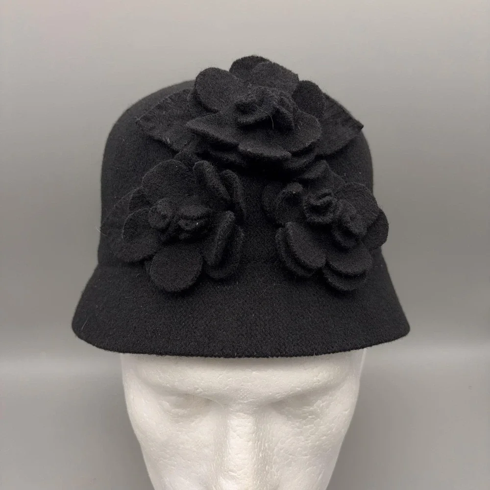 Badgley Mischka Hat Cloche Womens One Size Black Wool Felt Floral 20s Style
